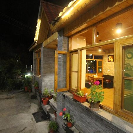 Holiday Hill Mountain View With Balcony McLeod Ganj Exterior foto
